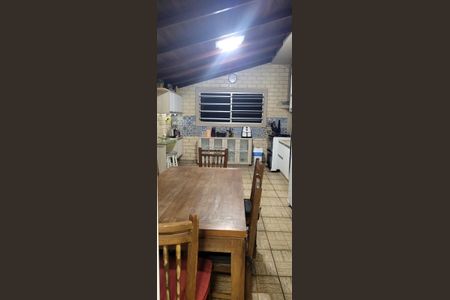 9_photo/952737bf3f.143559cf2cedd01d-ATLAS-96e221cb-2991-41c7-ba99-bffe8ab0935d.jpg de casa à venda com 5 quartos, 310m² em Coqueiros, Florianópolis