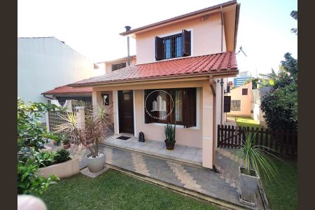 2_photo/952737bfcd.62e8321271ffcb76-ATLAS-83539f4b-17ae-4c4e-8990-8bc5cd922165.jpg de casa à venda com 4 quartos, 305m² em Coqueiros, Florianópolis