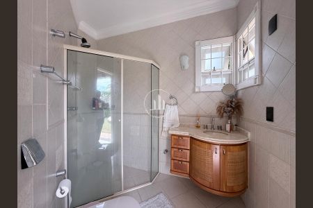 6_photo/952737bfd3.7264e4fdc3721625-ATLAS-2aaeb392-6cd6-44ea-b52e-b469d70b67a4.jpg de casa à venda com 3 quartos, 350m² em Coqueiros, Florianópolis