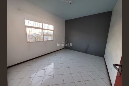 2_photo/952737c0ab.97484f792a469e2d-ATLAS-e58b9ee1-9abf-452b-8d6b-5ff7d674c8c4.jpg de apartamento à venda com 2 quartos, 50m² em Coqueiros, Florianópolis