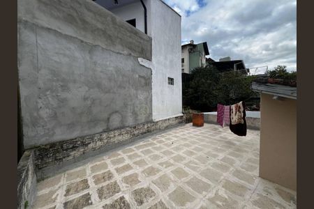 3_photo/952737c22b.cb4a3f4e1d4d223a-ATLAS-7884e37b-8aa6-4c3a-b08b-6092b06a9b04.jpg de casa à venda com 3 quartos, 120m² em Capoeiras, Florianópolis