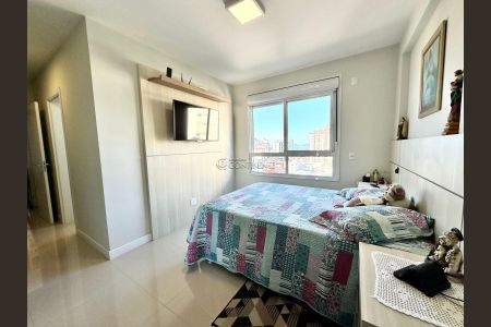 12_photo/952737c2e5.235b0d64cbaeeb21-ATLAS-d3dadb6b-6b08-4901-b0ae-cea5fe80cfdd.jpg de apartamento à venda com 3 quartos, 137m² em Estreito, Florianópolis