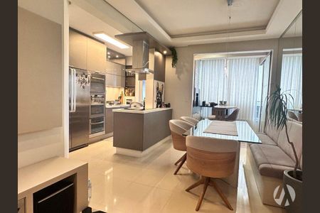 3_photo/952737c31b.80a7f3f1b00bd23a-ATLAS-cd1b65d6-eab5-4e54-8d01-caf754044f2b.jpg de apartamento à venda com 2 quartos, 81m² em Estreito, Florianópolis