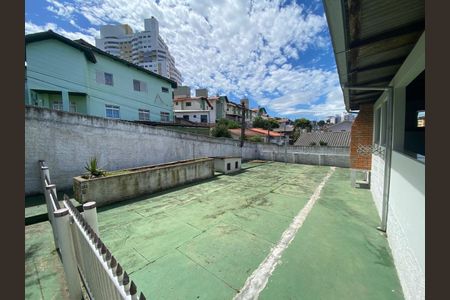 10_photo/952737c3d3.79518a11401aeb31-ATLAS-a607f166-d978-4e0f-a4dc-0749b524d79f.jpg de casa para alugar com 3 quartos, 200m² em Capoeiras, Florianópolis