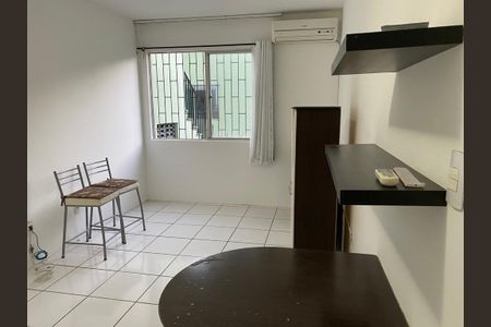 10_photo/952737c417.6a4975e95be76aa7-ATLAS-a4542a9c-60a5-4d37-acff-4e7a64e2e907.jpg de apartamento à venda com 1 quarto, 49m² em Estreito, Florianópolis