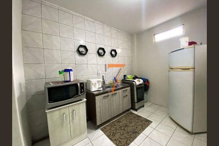 27_photo/952737c567.fbcd7a2e7ac63d93-ATLAS-e05bfcc6-199e-4aba-ae53-556684755f1c.jpg de casa à venda com 4 quartos, 200m² em Capoeiras, Florianópolis