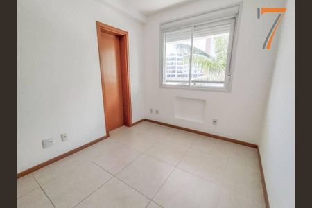 13_photo/952737ca17.f8ebca7c4e909b7e-ATLAS-92c20a4c-13f2-4787-b991-b2a769fda1f3.jpg de apartamento para alugar com 3 quartos, 96m² em Abraão, Florianópolis