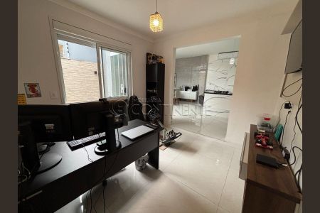 18_photo/952737ca1b.69530a6104d48ca1-ATLAS-36234f4e-ca44-4b81-92dd-3b799e7a5852.jpg de casa à venda com 4 quartos, 220m² em Abraão, Florianópolis