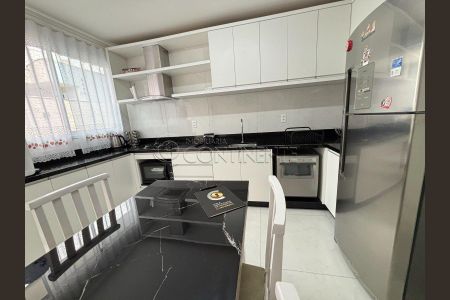 11_photo/952737ca1b.69530a6104d48ca1-ATLAS-cd5d0e15-6f67-4e67-8c5c-2c0c30eb0452.jpg de casa à venda com 4 quartos, 220m² em Abraão, Florianópolis