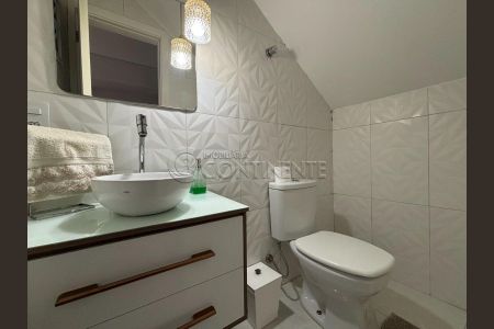 30_photo/952737ca1b.69530a6104d48ca1-ATLAS-ef277bd9-6ba1-4d60-9c8a-78e3731b9fdb.jpg de casa à venda com 4 quartos, 220m² em Abraão, Florianópolis