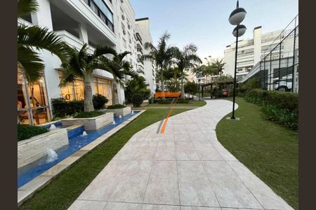 3_photo/952737ca2d.a6f36f8d957de6bd-ATLAS-36748660-8ffc-4ea1-9c51-653547a8fffb.jpg de apartamento para alugar com 3 quartos, 155m² em Abraão, Florianópolis