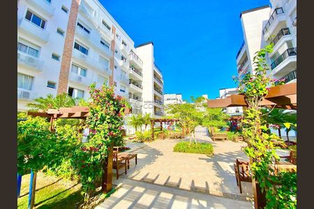 3_photo/952737ca6d.d959579f60d6da4b-ATLAS-06015d8a-5a2e-4f30-8bd7-647bcda9d708.jpg de apartamento à venda com 2 quartos, 85m² em Abraão, Florianópolis