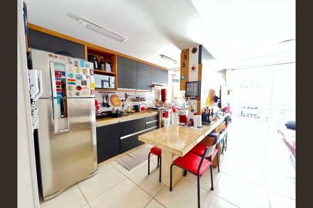 40_photo/952737ca6d.d959579f60d6da4b-ATLAS-767838ab-b116-46a0-b8e9-e67340e8a672.jpg de apartamento à venda com 2 quartos, 85m² em Abraão, Florianópolis