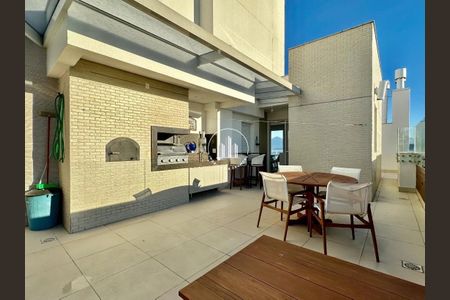 13_photo/952737ca7f.4909862b8c1c38b1-ATLAS-6cdb69cd-0446-45f9-ae10-e459e93e6d79.jpg de apartamento à venda com 3 quartos, 220m² em Abraão, Florianópolis