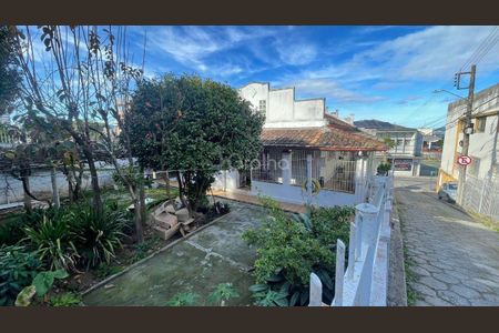 2_photo/952737cd75.a5d3724532e6fe0b-ATLAS-bef357d4-7990-4253-93bb-8740a9345ca0.jpg de casa à venda com 3 quartos, 230m² em Capoeiras, Florianópolis