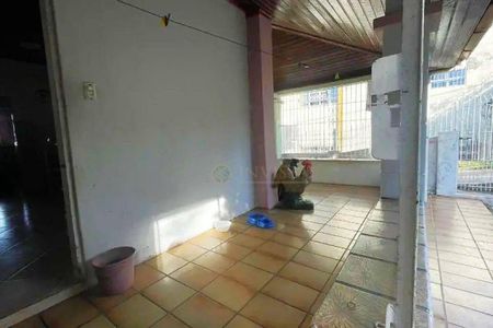 5_photo/952737cd9d.899261ad4e76e703-ATLAS-e9651c64-6f5a-4e80-8d5b-9fb5728fd92b.jpg de casa à venda com 3 quartos, 230m² em Capoeiras, Florianópolis