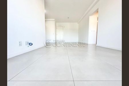 11_photo/952737cfbf.dfff1e93406dc28d-ATLAS-270d52f8-bcc3-4399-910f-e7e3a6c1f9d4.jpg de apartamento à venda com 2 quartos, 76m² em Estreito, Florianópolis