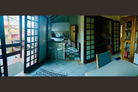 8_photo/952737d073.18d35e9b3b089d06-ATLAS-4657a5dd-b963-41a2-9bc9-738f8c361d90.jpg de casa à venda com 4 quartos, 135m² em Capoeiras, Florianópolis