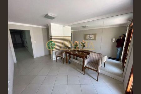 19_photo/952737d0b3.2fa9d6e6c48be769-ATLAS-d2ecddcc-e180-4608-8747-d173e8c5b3e9.jpg de apartamento à venda com 1 quarto, 54m² em Coloninha, Florianópolis