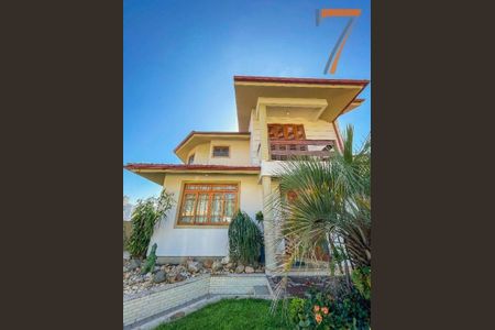 5_photo/952737d10f.d5a0f355ba531730-ATLAS-c2b86ef7-161d-4207-95da-4bcace26caec.jpg de casa à venda com 4 quartos, 255m² em Capoeiras, Florianópolis