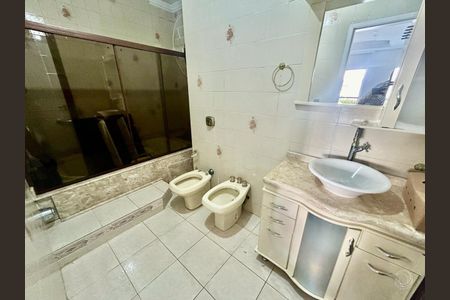 9_photo/952737d16d.c54d8ccd00eda198-ATLAS-7f9fbaf0-e2d2-4e55-9372-f923de06511f.jpg de casa à venda com 4 quartos, 255m² em Capoeiras, Florianópolis