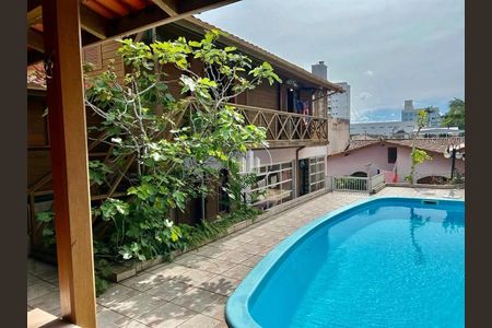 6_photo/952737d175.7e2ea02b9085bf9d-ATLAS-2ef70ee0-1bf6-41af-9f27-426bf88a74f3.jpg de casa à venda com 4 quartos, 260m² em Capoeiras, Florianópolis