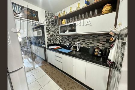 5_photo/952737d223.8b89751da7339be2-ATLAS-c72235e7-93a6-45ae-bb76-14bb4e04a456.jpg de casa à venda com 2 quartos, 98m² em Capoeiras, Florianópolis