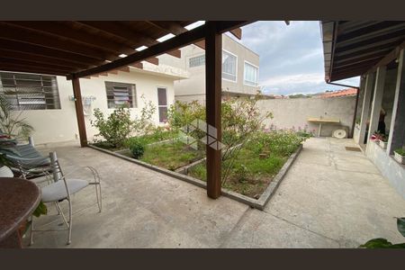 39_photo/952737d305.cbbfd4a03055828f-ATLAS-cc85d623-be1f-49ec-b006-0a3e24b2bab0.jpg de casa à venda com 3 quartos, 113m² em Capoeiras, Florianópolis