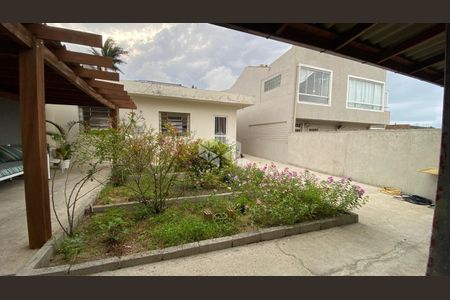 34_photo/952737d305.cbbfd4a03055828f-ATLAS-e5915a39-a132-4e3e-b6d0-89ca15c7b56a.jpg de casa à venda com 3 quartos, 113m² em Capoeiras, Florianópolis