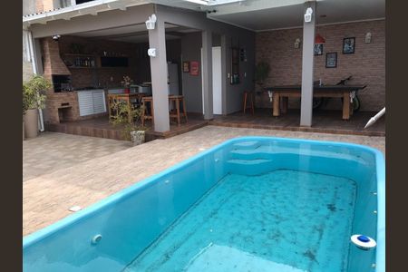 21_photo/952737d30d.01df1c19777e84fc-ATLAS-70d4ffe5-aee4-4b07-9a74-4af9ba9915be.jpg de casa à venda com 3 quartos, 132m² em Capoeiras, Florianópolis