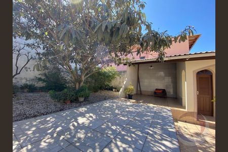 26_photo/952737d59b.5f3d0ec8cff6b3c6-ATLAS-2b2bcf4a-cb5d-42fb-8f61-ded64fc94608.jpg de casa à venda com 3 quartos, 374m² em Capoeiras, Florianópolis