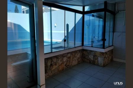 6_photo/952737d5b1.e7addae7bde7a197-ATLAS-37b9c8b4-20f1-4c85-8934-d4f2299e14fb.jpg de casa à venda com 2 quartos, 180m² em Capoeiras, Florianópolis