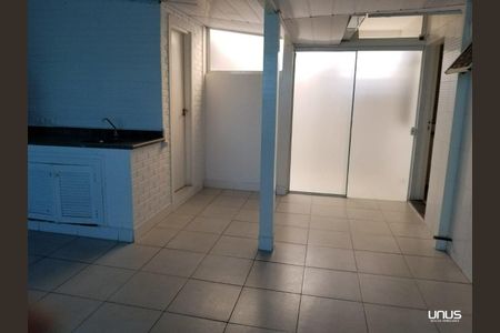 11_photo/952737d5b1.e7addae7bde7a197-ATLAS-5f5911a6-e892-4e44-919b-3722a034f662.jpg de casa à venda com 2 quartos, 180m² em Capoeiras, Florianópolis