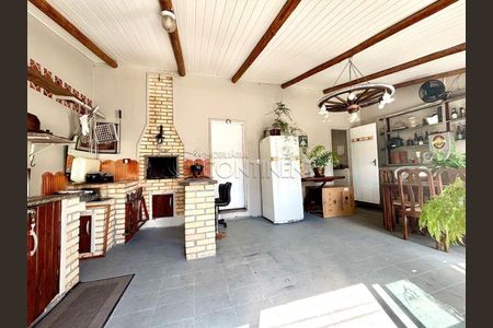 35_photo/952737d5bf.c73b78bac5a2f3b6-ATLAS-0ed20c87-fdff-4e44-8060-458615f6d0c1.jpg de casa à venda com 4 quartos, 310m² em Coloninha, Florianópolis