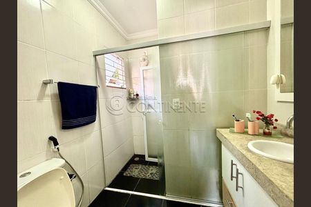 23_photo/952737d5bf.c73b78bac5a2f3b6-ATLAS-3479a8db-515f-4feb-98e3-0efae1b4fc98.jpg de casa à venda com 4 quartos, 310m² em Coloninha, Florianópolis