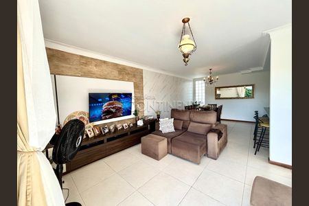5_photo/952737d5bf.c73b78bac5a2f3b6-ATLAS-67ba785b-6c95-45b5-918d-56f5150fb4bc.jpg de casa à venda com 4 quartos, 310m² em Coloninha, Florianópolis