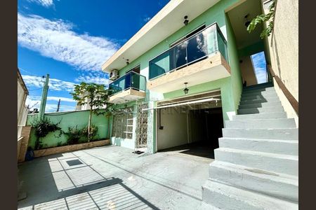 2_photo/952737d5bf.c73b78bac5a2f3b6-ATLAS-dccb9e1e-5936-4491-baeb-0d1dc794df68.jpg de casa à venda com 4 quartos, 310m² em Coloninha, Florianópolis