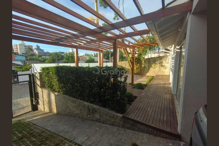19_photo/952737d5f1.1b9c903f4ef09b06-ATLAS-19d50be9-562a-497a-b068-704e12214d3e.jpg de casa à venda com 3 quartos, 137m² em Capoeiras, Florianópolis