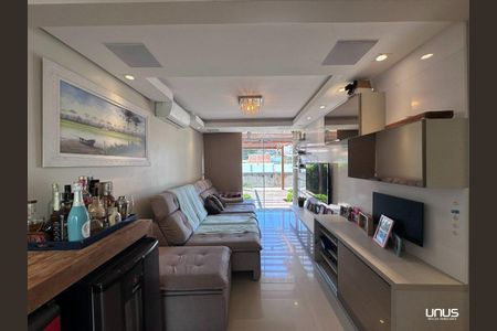 11_photo/952737d5f7.82dfd85ef928e01e-ATLAS-6a2a0c86-fef1-4ea3-bada-d45d05421a31.jpg de casa à venda com 4 quartos, 138m² em Capoeiras, Florianópolis