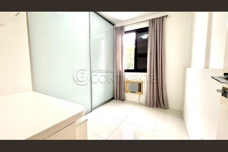 2_photo/952737d66b.20b4babb97b28f5b-ATLAS-607fef51-c8c2-4e80-a3e2-6a25eaa2f995.jpg de apartamento à venda com 3 quartos, 83m² em Jardim Atlântico, Florianópolis