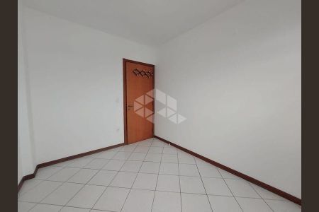 5_photo/952737d70b.8b70a5b3126a7696-ATLAS-424fa97e-4a30-4c73-a2b2-ce6a0cd8afb0.jpg de apartamento para alugar com 3 quartos, 80m² em Canto, Florianópolis