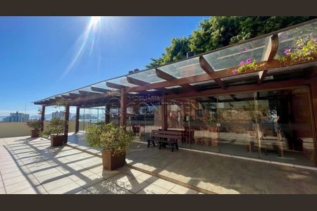 21_photo/952737d70b.eac4368e9a4a4ed1-ATLAS-e9dbafaa-fe16-4ed2-91b0-9ea897e14e20.jpg de apartamento à venda com 3 quartos, 83m² em Canto, Florianópolis