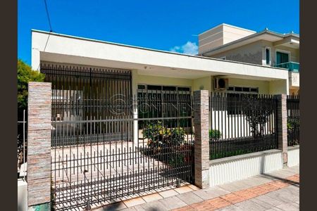 2_photo/952737d83f.da84c251dc14712f-ATLAS-a90d5c2e-0f3c-47f9-9b4f-e39b1740312c.jpg de casa à venda com 4 quartos, 180m² em Canto, Florianópolis