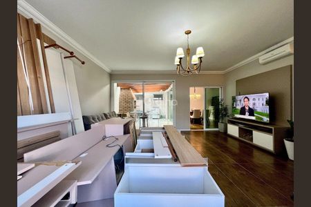 5_photo/952737d83f.ef9097c2fd5b064b-ATLAS-29d34b9a-e55f-4e9c-a75e-321d9c743a14.jpg de casa à venda com 4 quartos, 204m² em Canto, Florianópolis