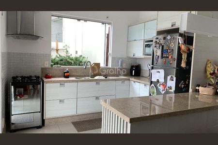 3_photo/952737d847.9e54cb4a11914814-ATLAS-d016ab40-4e05-407c-8e0e-90cdc8df2b62.jpg de casa à venda com 4 quartos, 233m² em Canto, Florianópolis