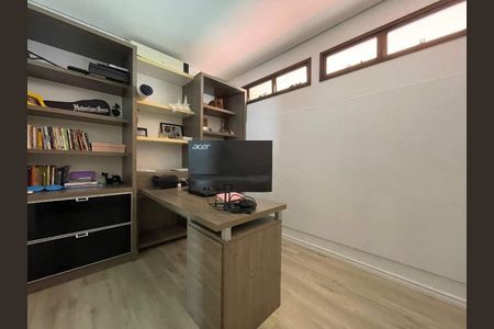 14_photo/952737d853.3aed5bbd04158097-ATLAS-d85601b7-9e43-4809-bc02-89dca1679b5a.jpg de casa à venda com 3 quartos, 233m² em Canto, Florianópolis