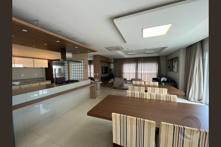 38_photo/952737d8b9.fa2e6cfd2d359d8a-ATLAS-d407f61c-9772-4844-84b5-8e5c25373c72.jpg de apartamento à venda com 3 quartos, 98m² em Canto, Florianópolis