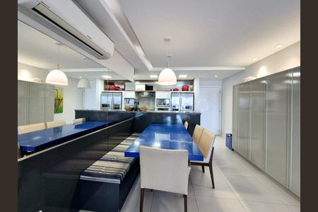 7_photo/952737d8bf.a8d3cf73e3bdad44-ATLAS-de7fc7d2-b042-4233-8fb7-13a8ce633ec3.jpg de apartamento à venda com 2 quartos, 82m² em Canto, Florianópolis