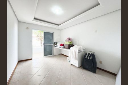 24_photo/952737d9d7.3a736cd570117511-ATLAS-c2545cd9-0cd9-46d2-9dab-d3de809f8c1d.jpg de casa à venda com 3 quartos, 237m² em Coloninha, Florianópolis