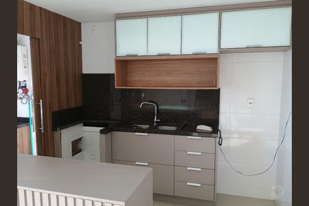 11_photo/952737db71.f554636ae1cfc258-ATLAS-a3ee37a2-fe5e-47a8-abc0-2f843367ba3d.jpg de apartamento à venda com 3 quartos, 129m² em Estreito, Florianópolis